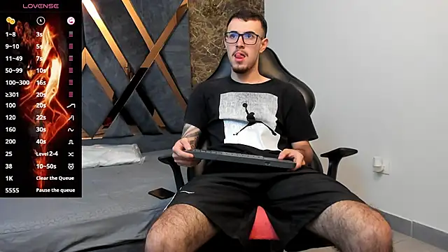 Snapshot of CodyWalkerR chatting on January 16, 5:12 pm CodyWalkerR online show from January 16, 5:12 pm