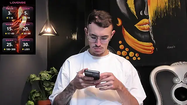 Snapshot of CodyWalkerR chatting on September 13, 5:13 pm CodyWalkerR online show from September 13, 5:13 pm