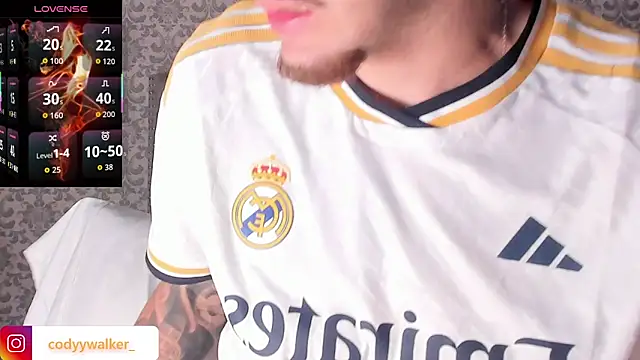 CodyWalkerR online show from January 8, 5:26 pm