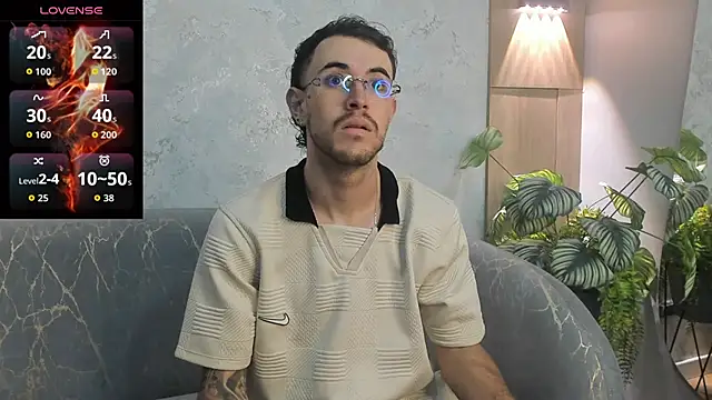 CodyWalkerR online show from June 7, 3:16 pm