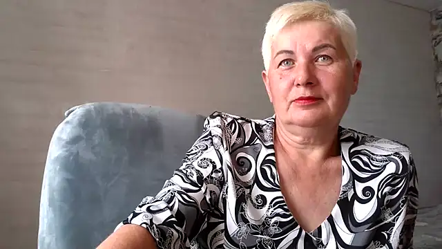 NicoleOlla online show from September 9, 2:22 am