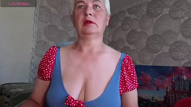 NicoleOlla online show from June 7, 2:05 am