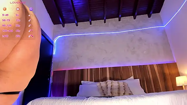 Miss Ambeer online show from February 20, 8:20 pm