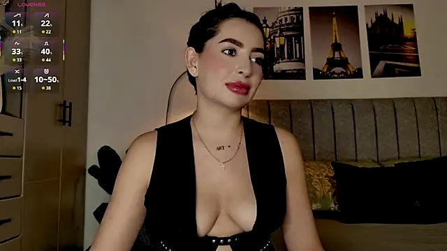 caralella online show from June 12, 10:08 pm