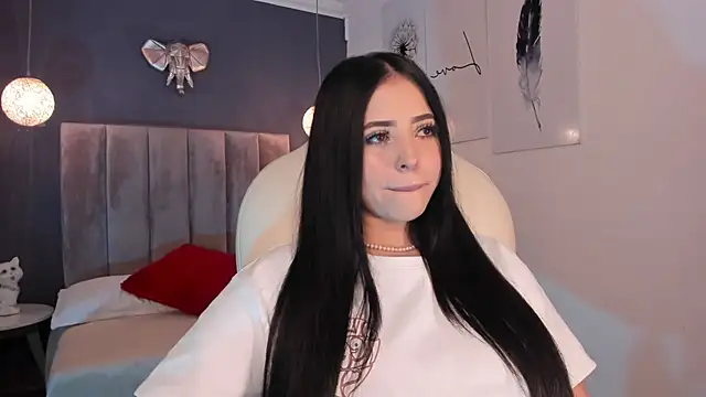 Snapshot of Maaiitee chatting on December 31, 12:46 pm Maaiitee online show from December 31, 12:46 pm