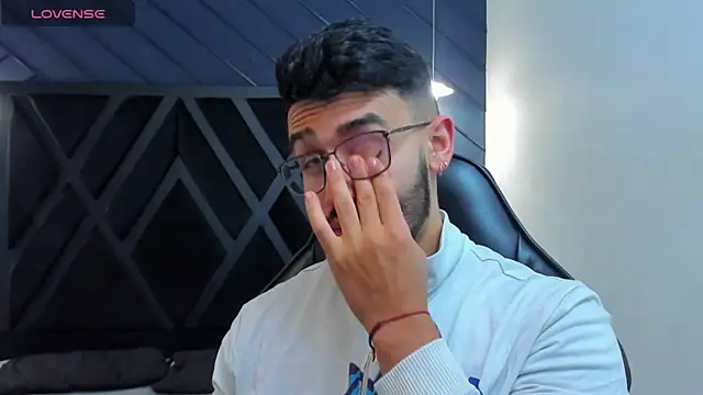 Liam Kleiin online show from October 20, 11:21 am