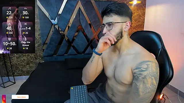 Liam Kleiin online show from January 11, 4:23 pm