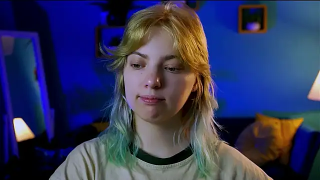 Snapshot of RocKStone_ chatting on November 10, 12:26 pm RocKStone online show from November 10, 12:26 pm