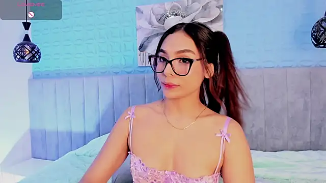 amira cute2 online show from July 28, 2:46 pm