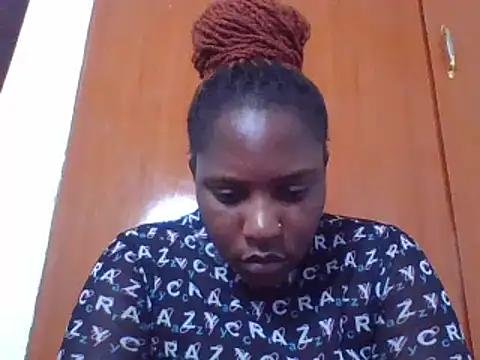 Whimsicalwillow online show from February 26, 12:38 am