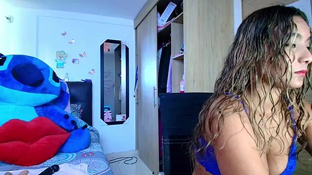 megan collins96 online show from March 17, 6:22 pm