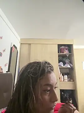 megan collins96 online show from June 12, 12:09 am