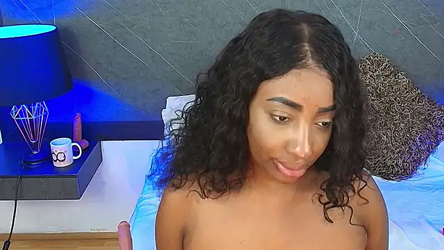 charlottebrowns  online show from February 14, 6:40 pm