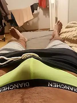 Snapshot of maleesa chatting on November 1, 2:35 am maleesa online show from November 1, 2:35 am