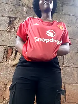 Snapshot of Swirly_blac chatting on November 10, 7:18 am Swirly blac online show from November 10, 7:18 am