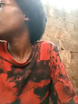 Snapshot of Swirly_blac chatting on November 12, 6:58 am Swirly blac online show from November 12, 6:58 am