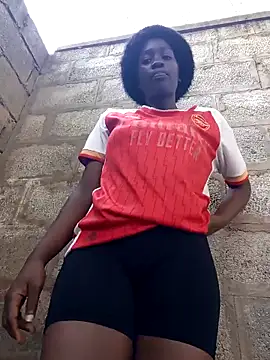 Snapshot of Swirly_blac chatting on November 19, 5:40 am Swirly blac online show from November 19, 5:40 am