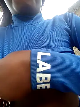 Snapshot of Sarie_sho chatting on February 2, 1:08 pm Sarie sho online show from February 2, 1:08 pm