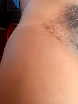 Snapshot of Sarie_sho chatting on October 20, 5:52 am Sarie sho online show from October 20, 5:52 am