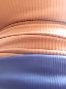 Snapshot of Sarie_sho chatting on November 23, 6:02 am Sarie sho online show from November 23, 6:02 am