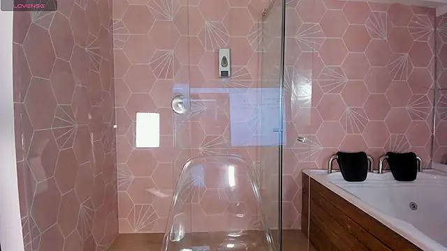 Snapshot of Chloe_evans__ chatting on November 10, 11:42 am Chloe evans online show from November 10, 11:42 am