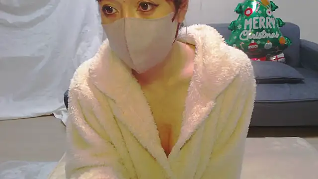 Snapshot of yooooo-chandesu chatting on December 3, 1:32 pm yooooo-chandesu online show from December 3, 1:32 pm