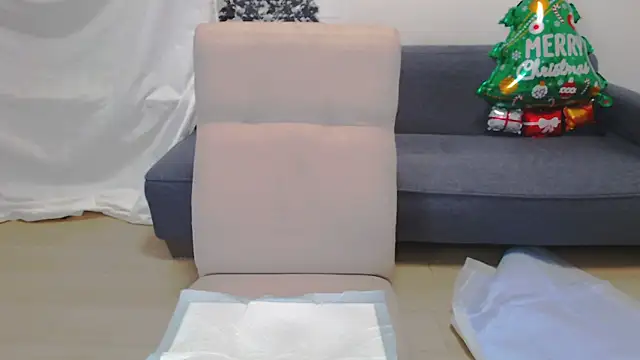 Snapshot of yooooo-chandesu chatting on December 4, 12:08 am yooooo-chandesu online show from December 4, 12:08 am