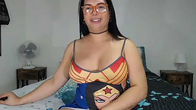 flowerdirtty online show from June 6, 9:08 pm