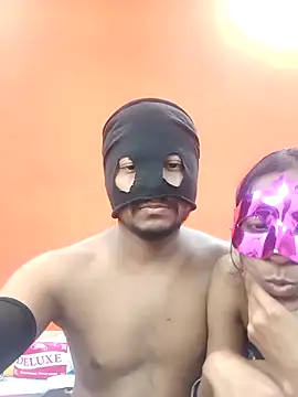 sexycouplemh09 online show from January 13, 4:45 pm