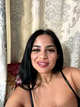 Snapshot of _adelle chatting on November 21, 11:42 am adelle online show from November 21, 11:42 am