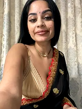 Snapshot of _adelle chatting on November 22, 12:15 pm adelle online show from November 22, 12:15 pm