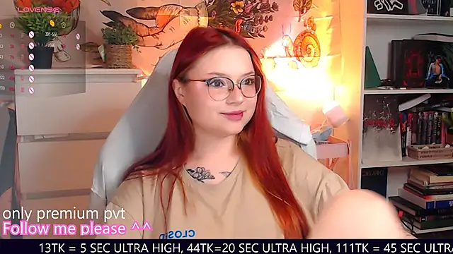 Snapshot of me__hanna chatting on November 21, 10:19 pm me hanna online show from November 21, 10:19 pm