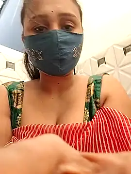 Snapshot of Archna-ji chatting on December 20, 5:14 am Archna-ji online show from December 20, 5:14 am