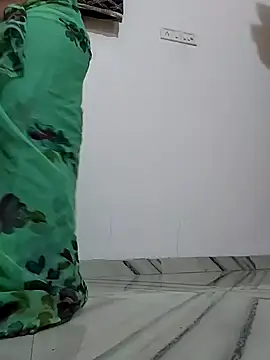 Snapshot of Archna-ji chatting on February 24, 5:22 am Archna-ji online show from February 24, 5:22 am