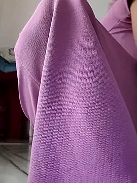 Snapshot of Archna-ji chatting on March 18, 2:15 am Archna-ji online show from March 18, 2:15 am