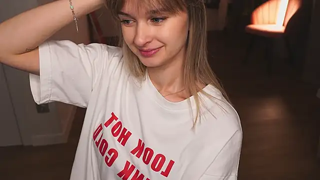 Snapshot of hereandnows_ chatting on January 27, 3:18 pm hereandnows  online show from January 27, 3:18 pm