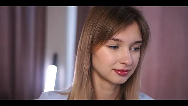 Snapshot of hereandnows_ chatting on October 16, 2:45 am hereandnows  online show from October 16, 2:45 am