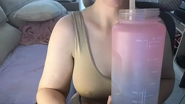 MommyLoveAanal online show from October 27, 3:27 pm