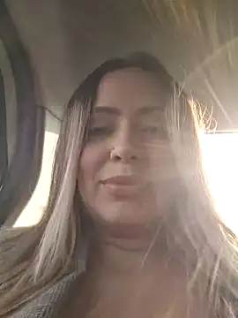 Snapshot of Valentina_St chatting on February 8, 9:46 pm Valentina St online show from February 8, 9:46 pm