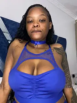 Snapshot of SexxyLunar chatting on October 23, 11:35 pm SexxyLunar online show from October 23, 11:35 pm