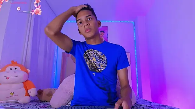 dilan alfonzo online show from July 18, 1:59 pm