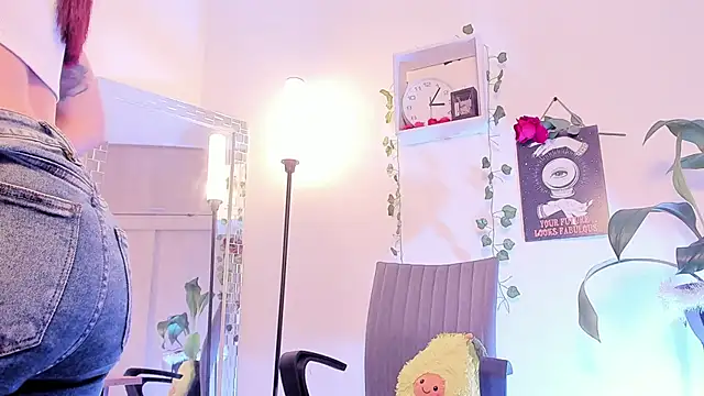 GenesisWhite online show from February 16, 8:10 am