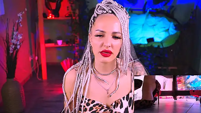 MonicaMaxwel online show from February 7, 4:24 pm