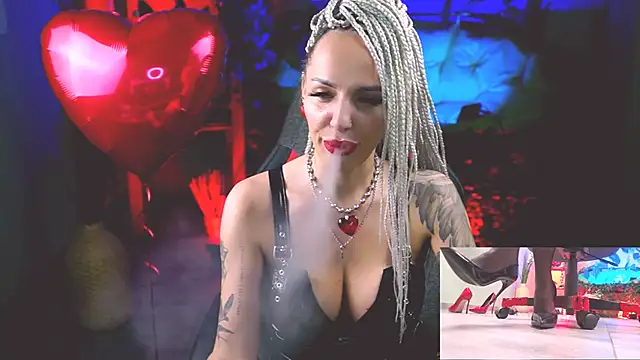 MonicaMaxwel online show from February 15, 3:17 pm