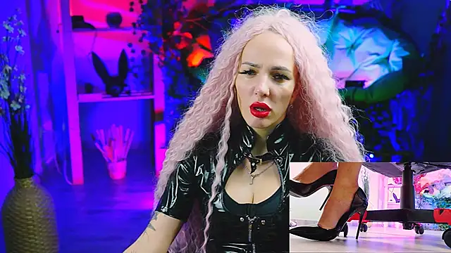 MonicaMaxwel online show from March 21, 3:13 pm