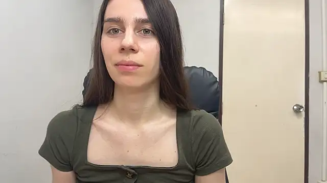 SassyJessi online show from March 3, 7:10 am