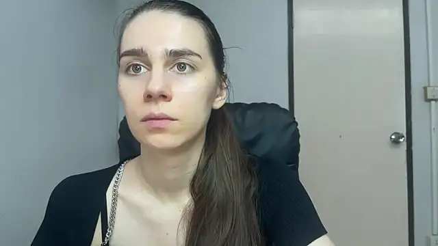 SassyJessi online show from June 18, 4:13 am