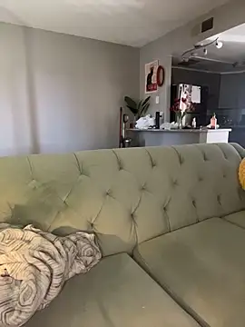 Snapshot of molly_witha_chance chatting on March 14, 6:57 pm molly witha chance online show from March 14, 6:57 pm