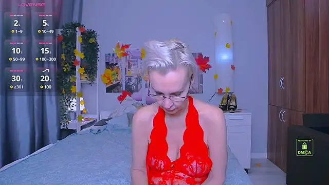 HelgaHimmell online show from December 3, 3:55 pm