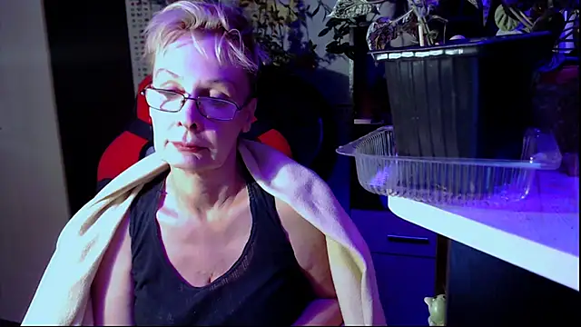 HelgaHimmell online show from June 26, 6:56 pm